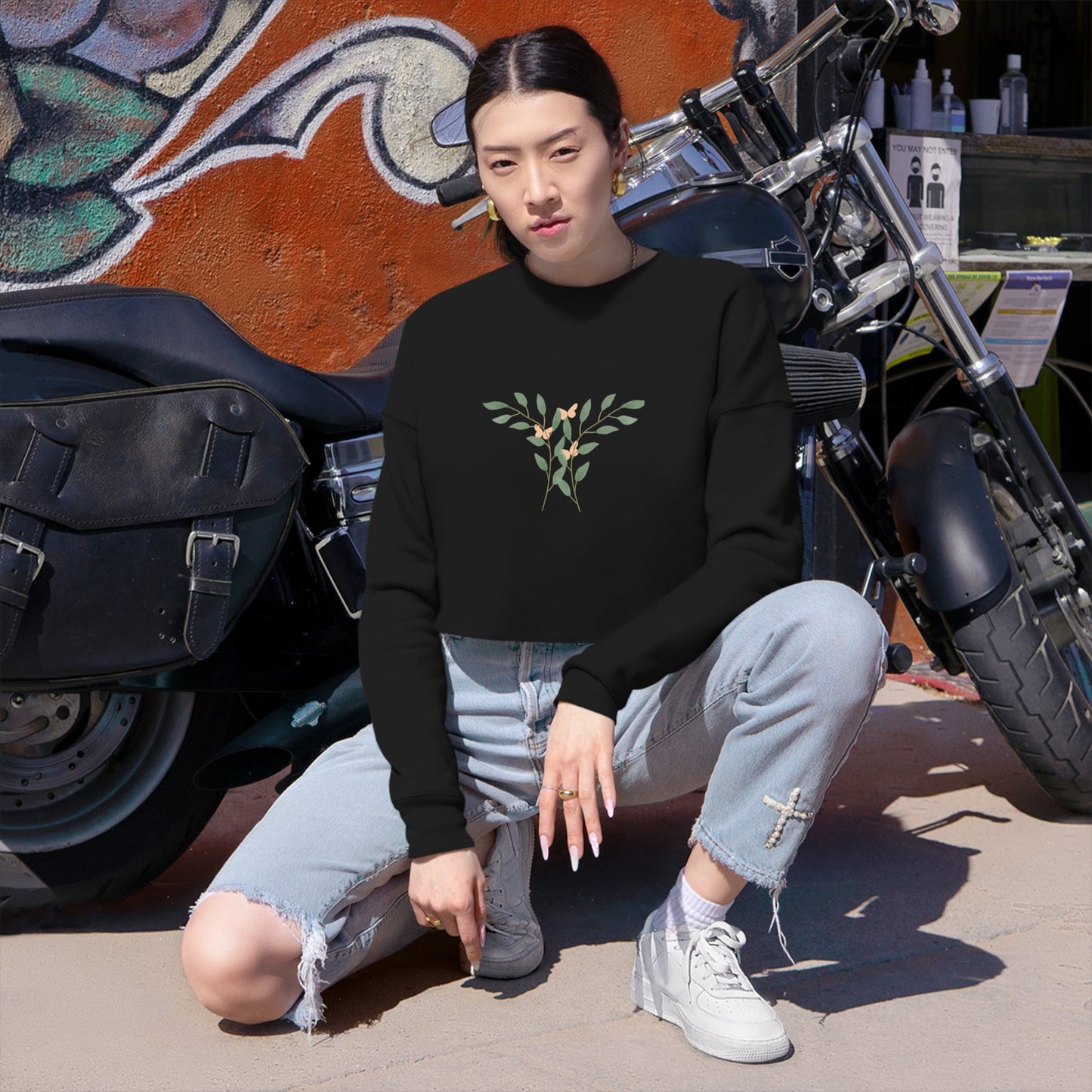 Butterflies Women's Cropped Sweatshirt - Witcheasy