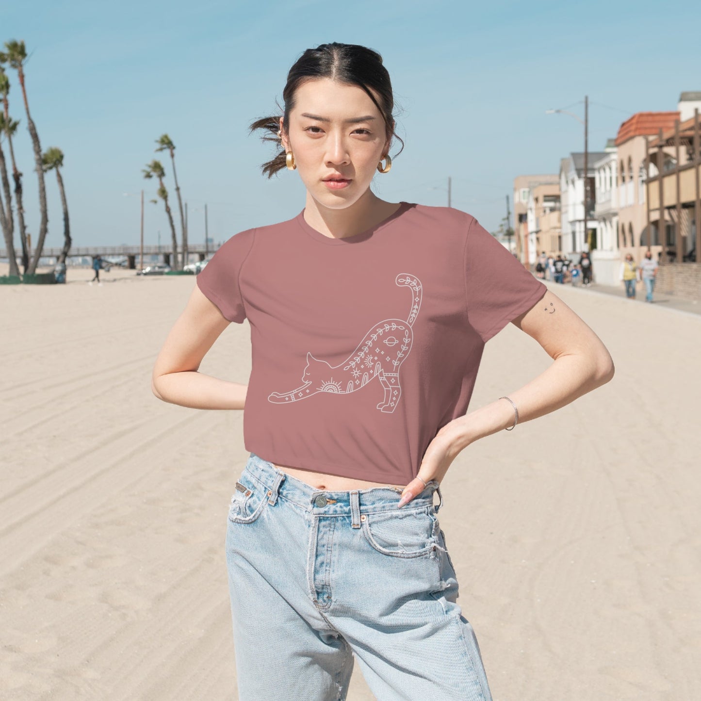 Cat Stretch Grey Cropped Tee - Witcheasy
