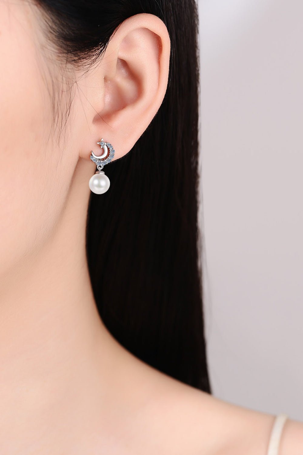 Moissanite Pearl Drop Earrings - Witcheasy