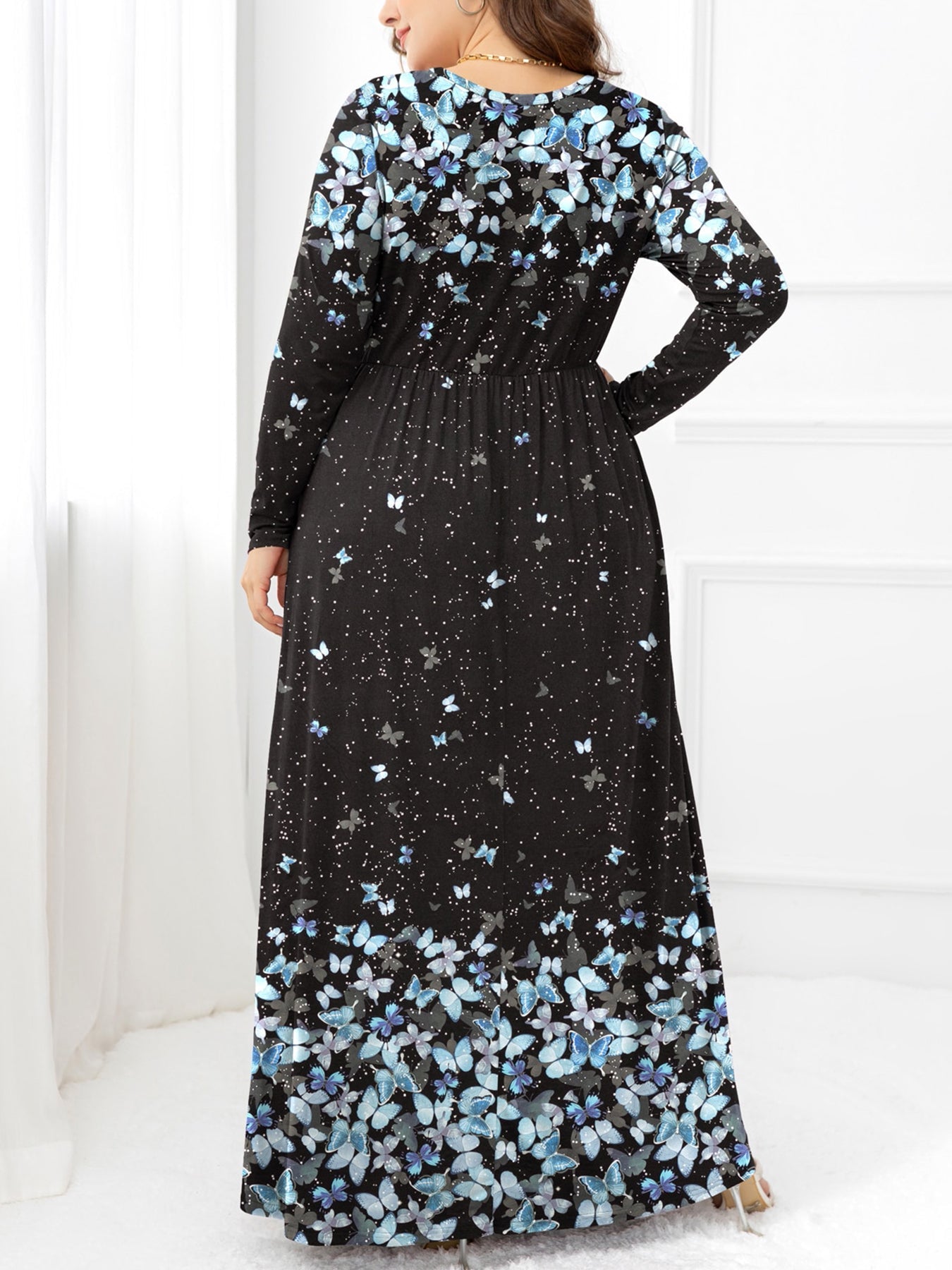 Plus Size Round Neck Maxi Dress with Pockets - Witcheasy