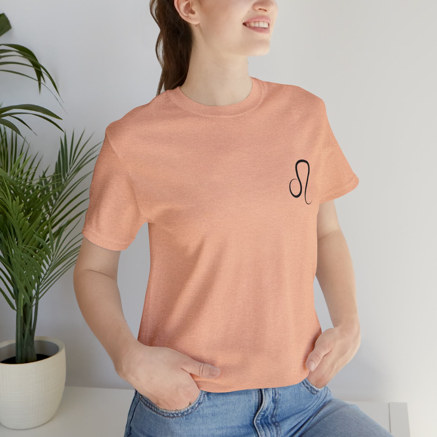 Leo Simple Unisex Jersey Short Sleeve Tee